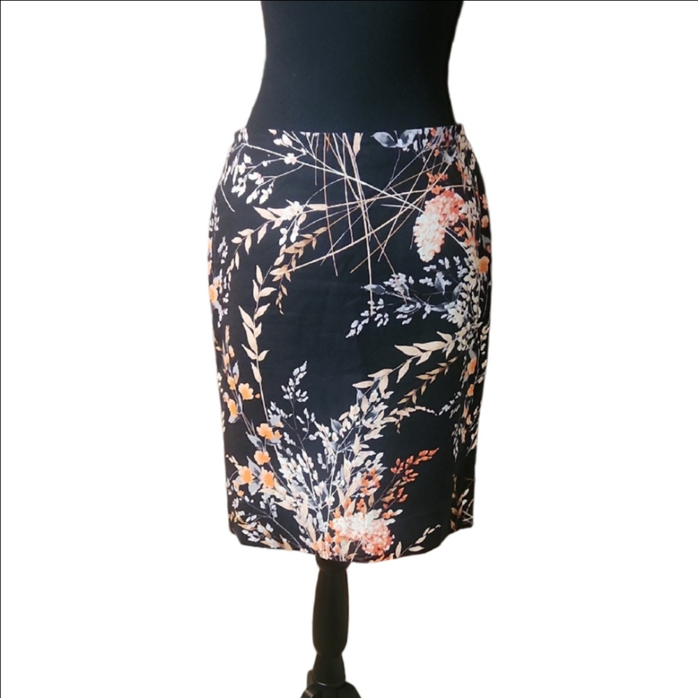 Talbot Petite Floral Skirt, Size 4p - Picture 1 of 6